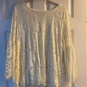 Charter Club 2X white/cream lace blouse with bell sleeves